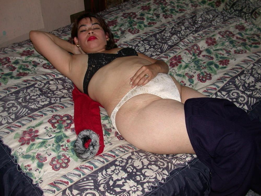 25P Mexican Milf 1