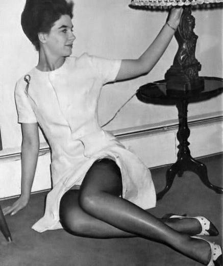 25P Vintage Stockings 61