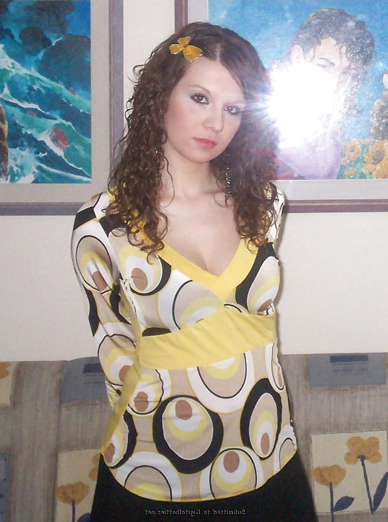 17P Curly Haired red brunette