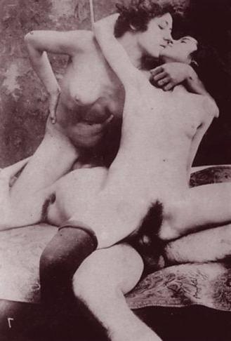 25P Vintage porn photos from 1931 to 1960