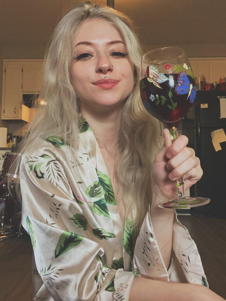 25P 20yo hot sexy slim blond shaved  private selfie slut Aspen