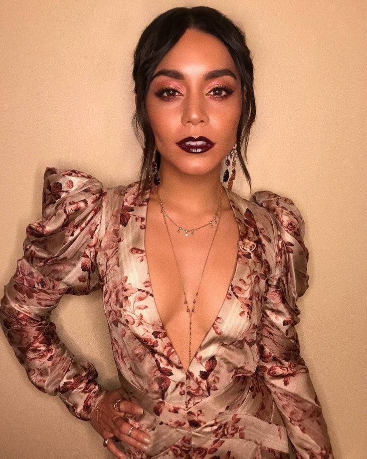 25P Vanessa Hudgens' beautiful fucking face
