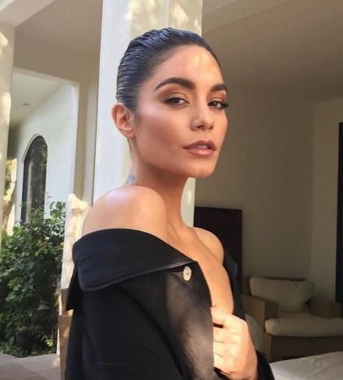 25P Vanessa Hudgens' beautiful fucking face