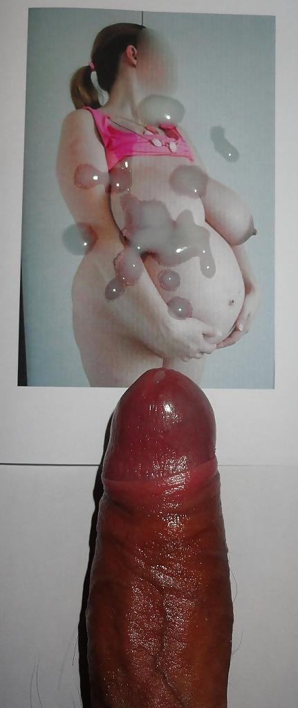 4P Heavily pregnant huge titted whore