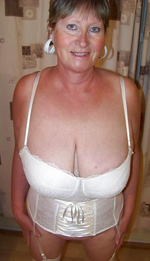 19P Coroa gostosa (hot gilf)