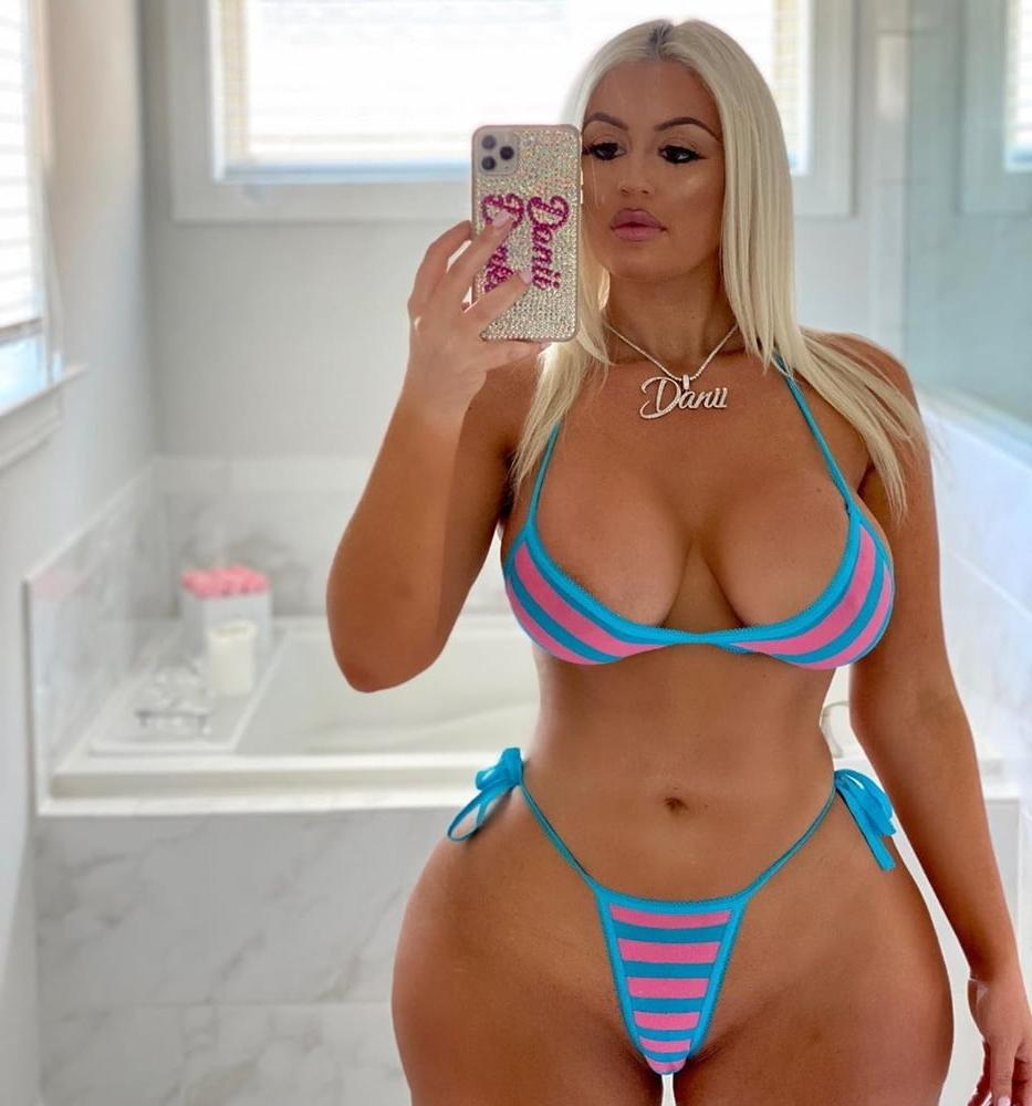 25P Amazing Bimbos - Horny Plastic &amp; Fake Tits Sluts 30