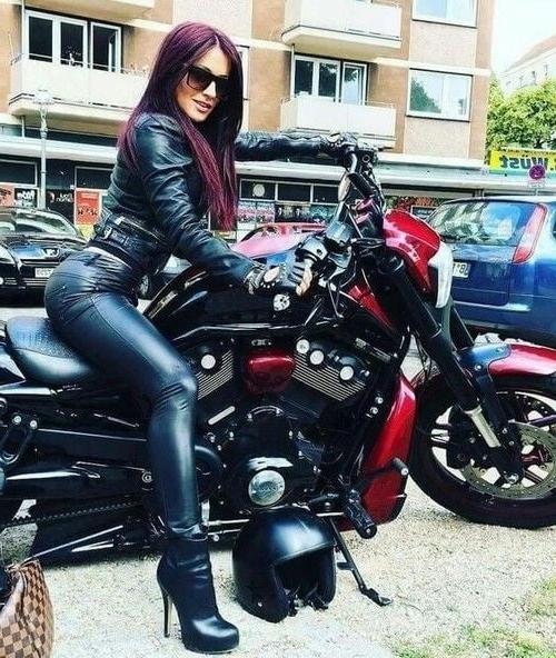 23P Biker Girls in Leather 1 - by Redbull18