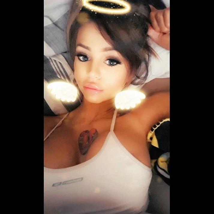 25P Amazing Bimbos - Horny Plastic &amp; Fake Tits Sluts 15