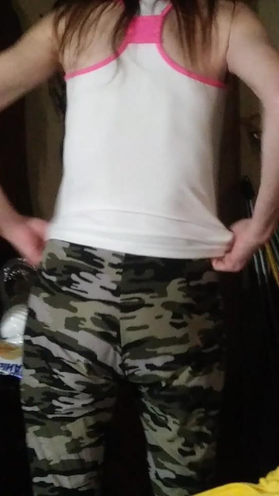 8P No Bra 2