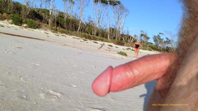 25P Beach CFNM to be Jealous of 01