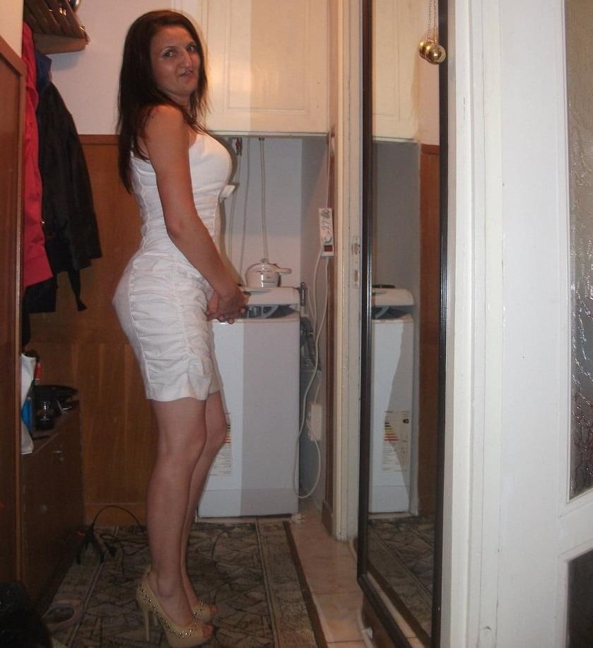 25P ROU ROMANIAN MILFS 60 UGLY FACE BUT BIG TITS - MOM