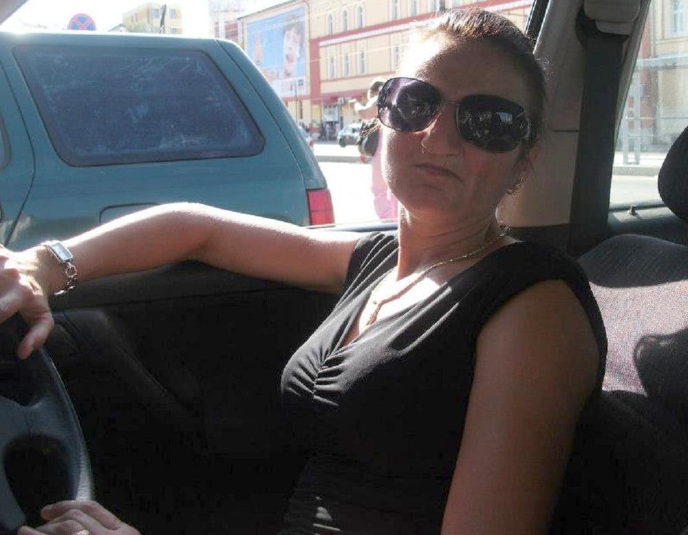 25P ROU ROMANIAN MILFS 60 UGLY FACE BUT BIG TITS - MOM