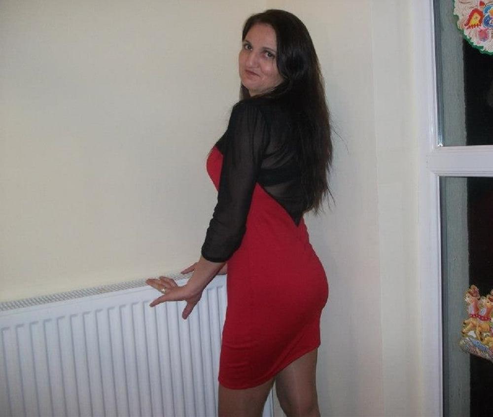 25P ROU ROMANIAN MILFS 60 UGLY FACE BUT BIG TITS - MOM