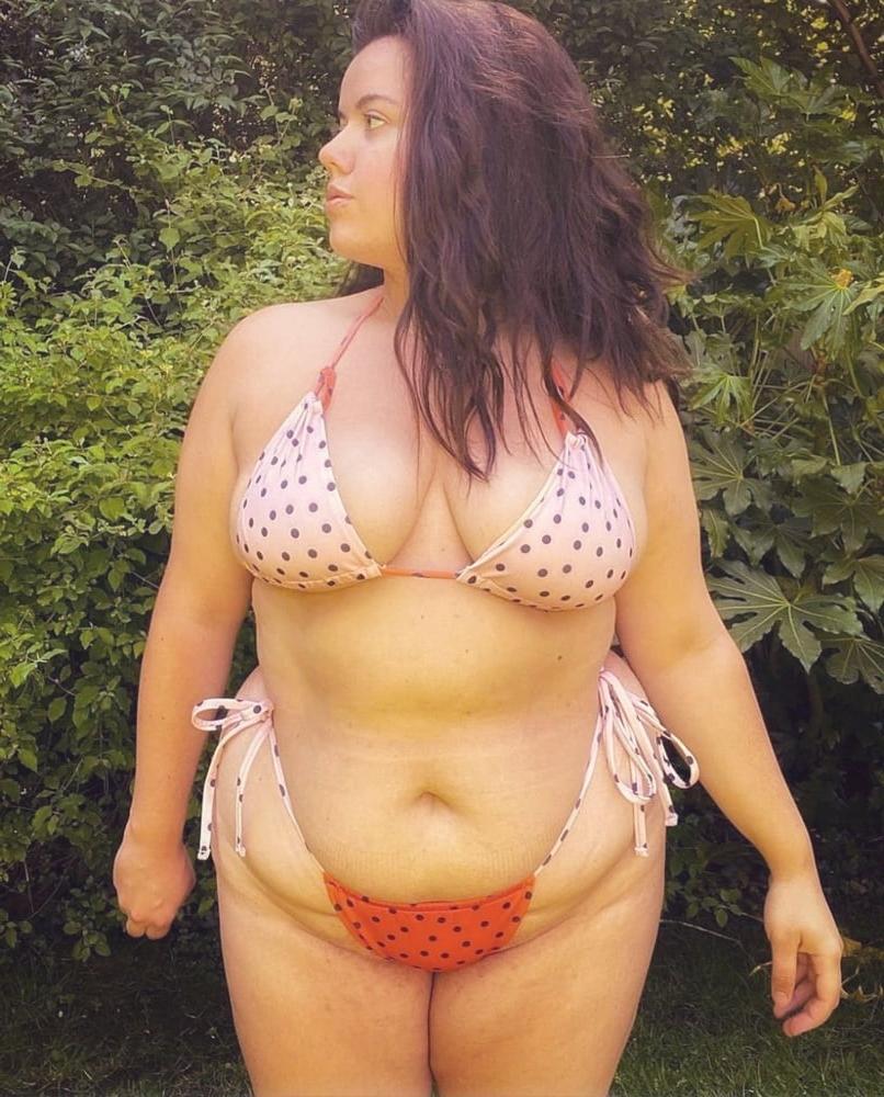 25P Thick Beauties 83