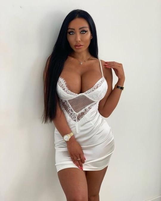 25P Amazing Bimbos - Horny Plastic &amp; Fake Tits Sluts 24