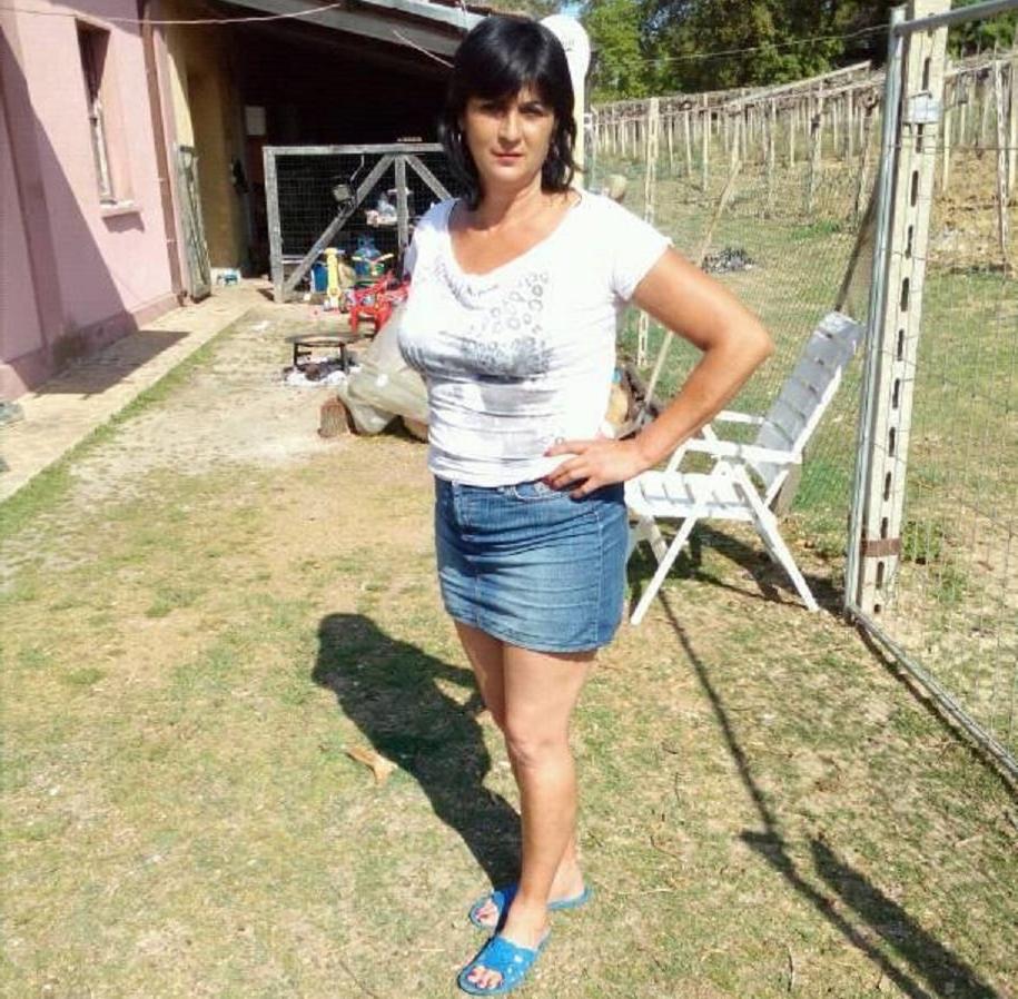 25P ROU ROMANIAN MILFS 57 HORNY WALACHIAN MOM CUNT