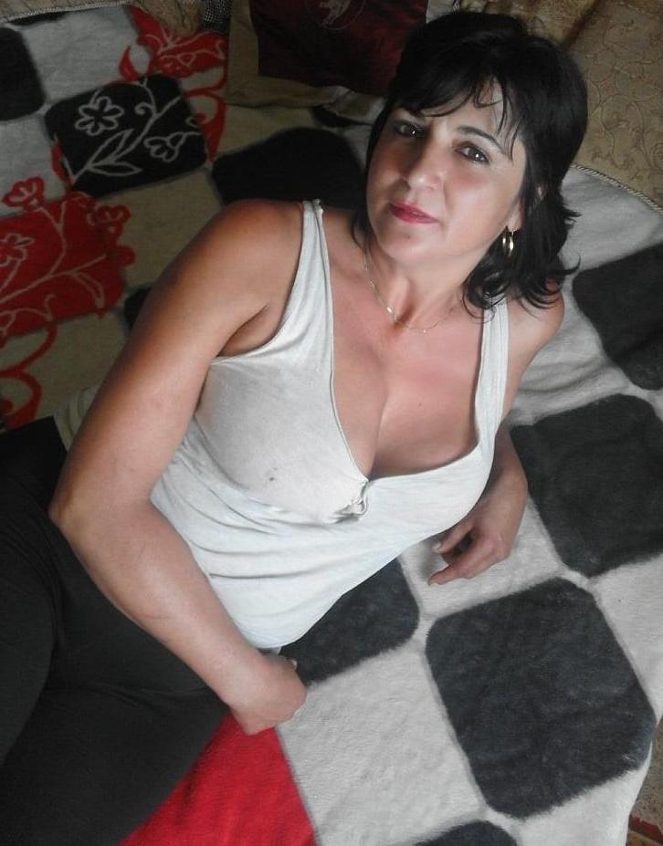 25P ROU ROMANIAN MILFS 57 HORNY WALACHIAN MOM CUNT