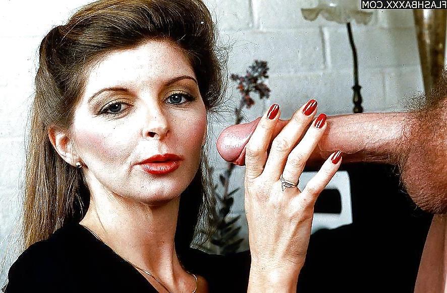 25P PLEASE SUCK MY COCK AND DRINK.....16