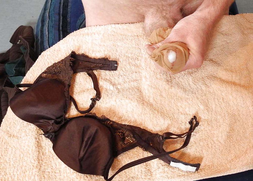 14P Wank on bra in worn nylon socks. All from daughter
