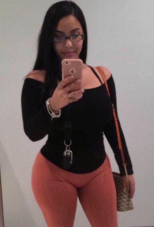 25P Thick latina