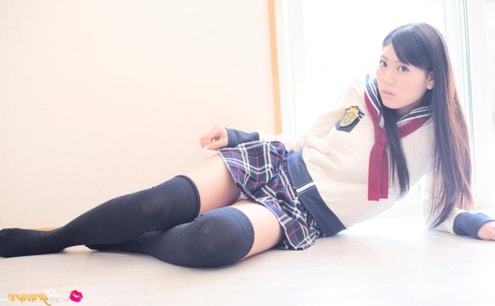 25P japanese schoolgirl 4