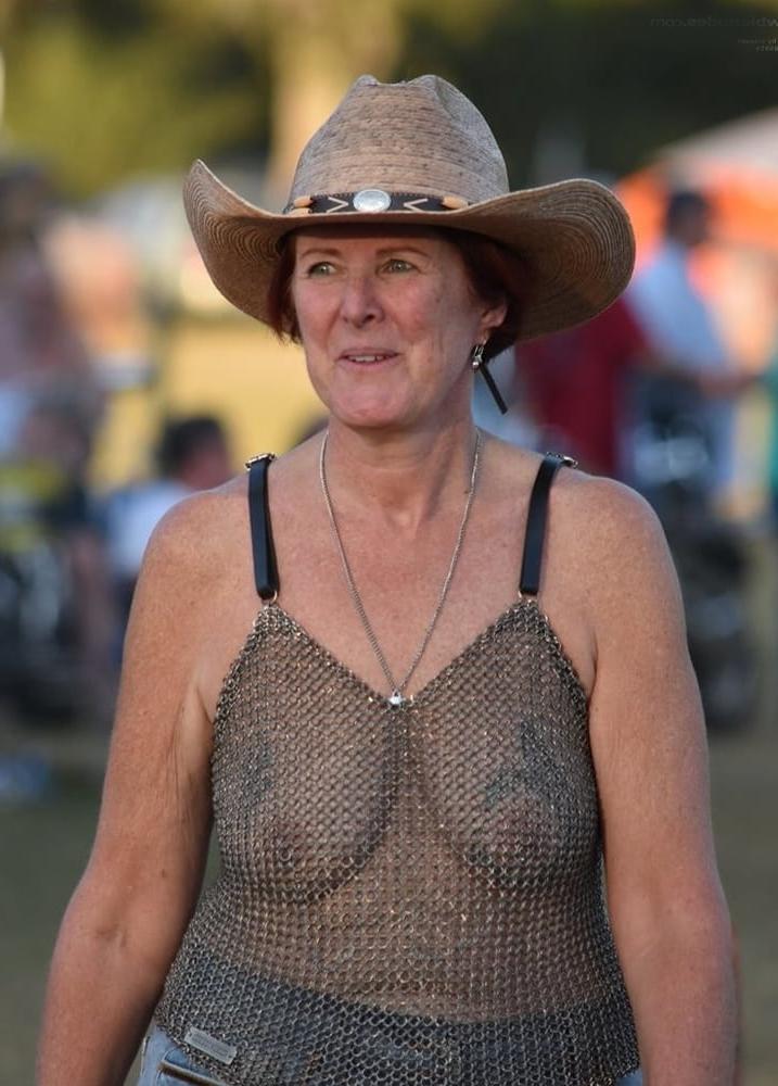 20P see through no bra - transparence 55