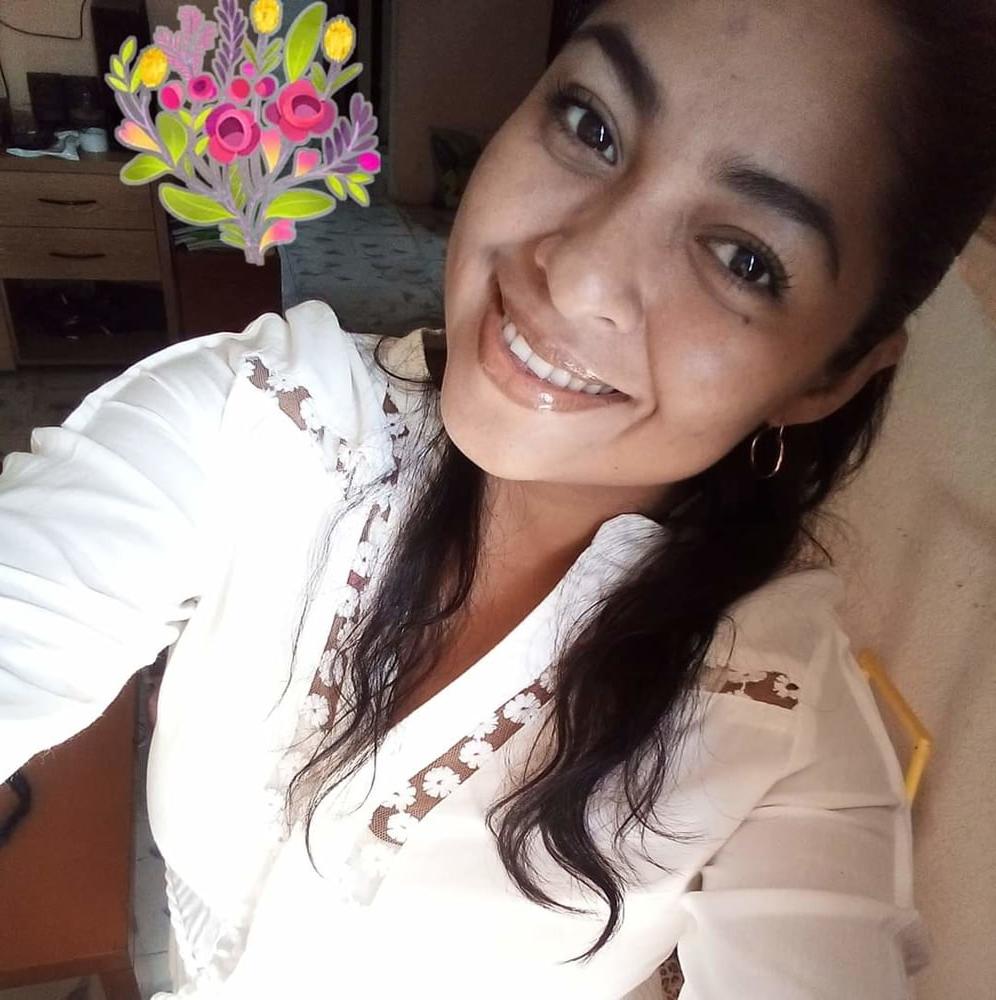21P Cara de coger Viviana 2 latina face to fuck