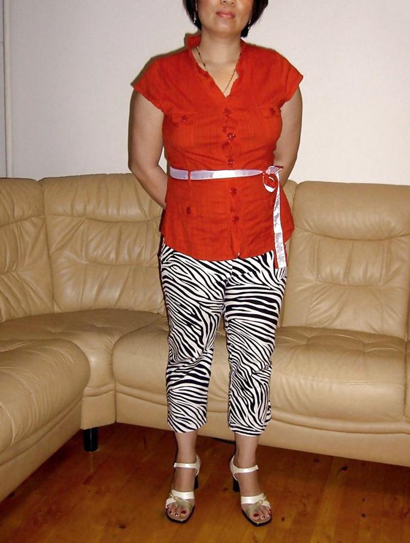 8P Mexican Wife