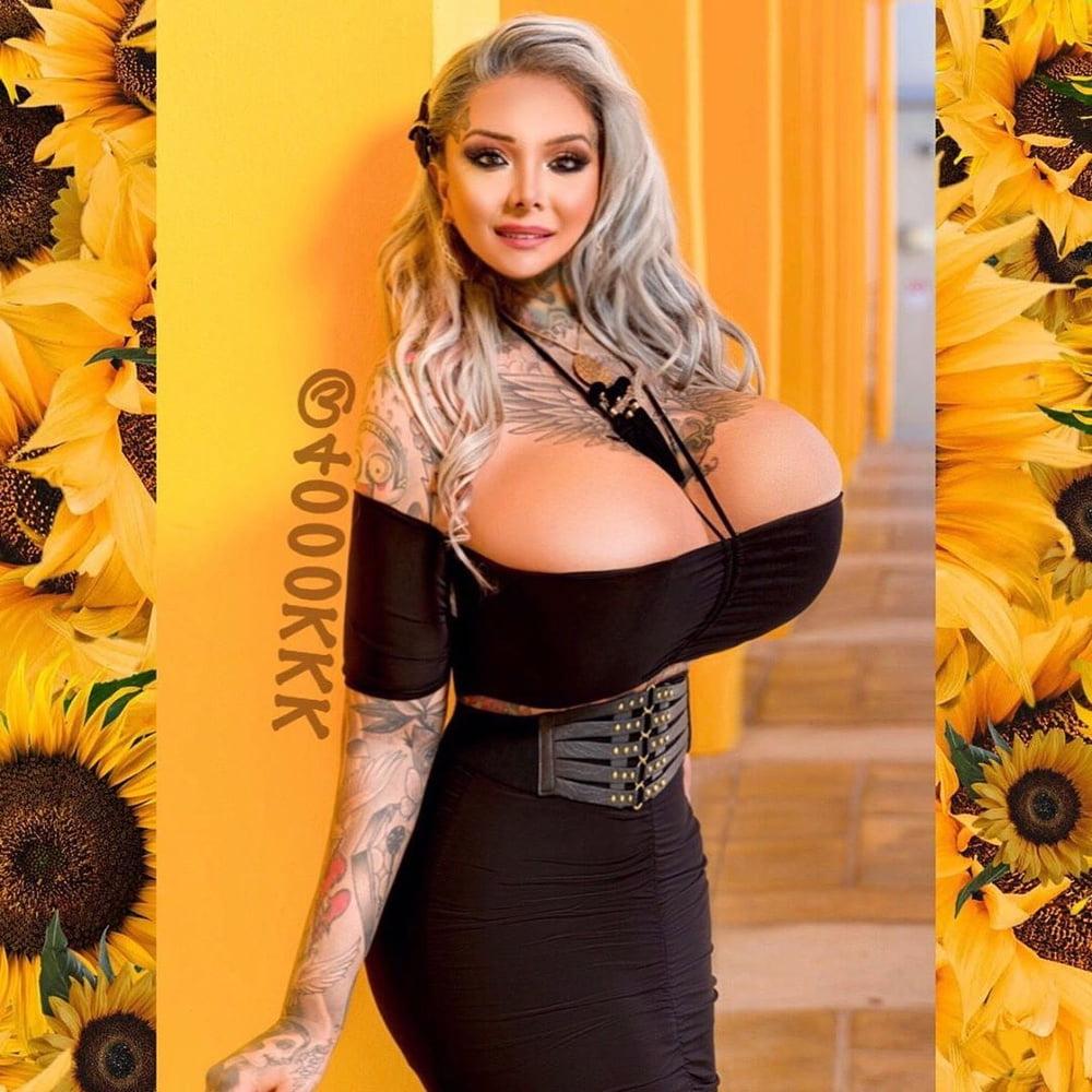 25P Amazing Bimbos - Horny Plastic &amp; Fake Tits Sluts 20