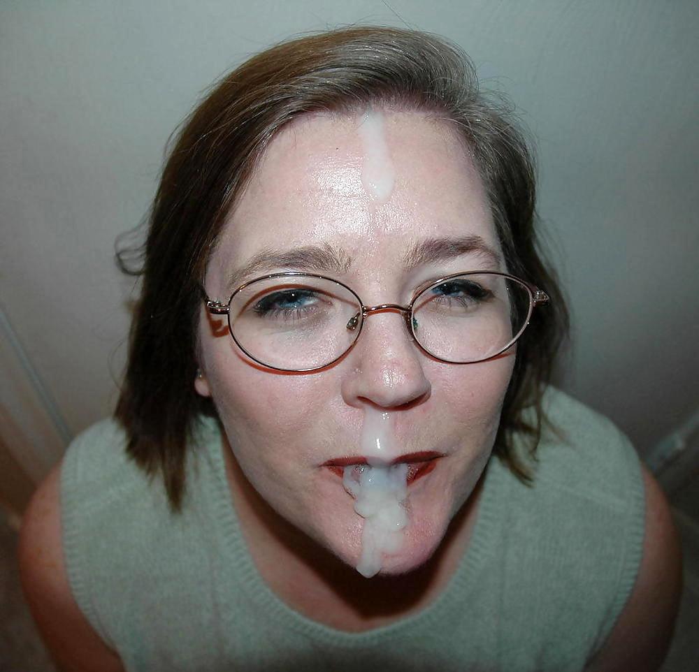 25P Mature wives full facial treatment