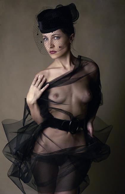 20P see through no bra - transparence 54