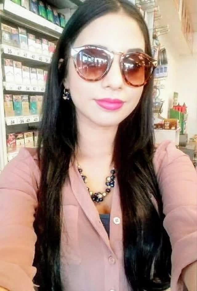 24P SDRUWS2 - MEXICAN BRUNETTE COUNTER CLERK LEAKED NUDE PICS