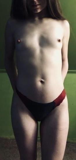 19P Dirty Kinky CumPig Hoe PiggyKelly 25yr Cunt From: Australia