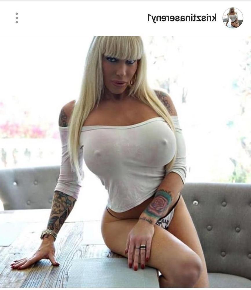 25P Amazing Bimbos - Horny Plastic &amp; Fake Tits Sluts 16