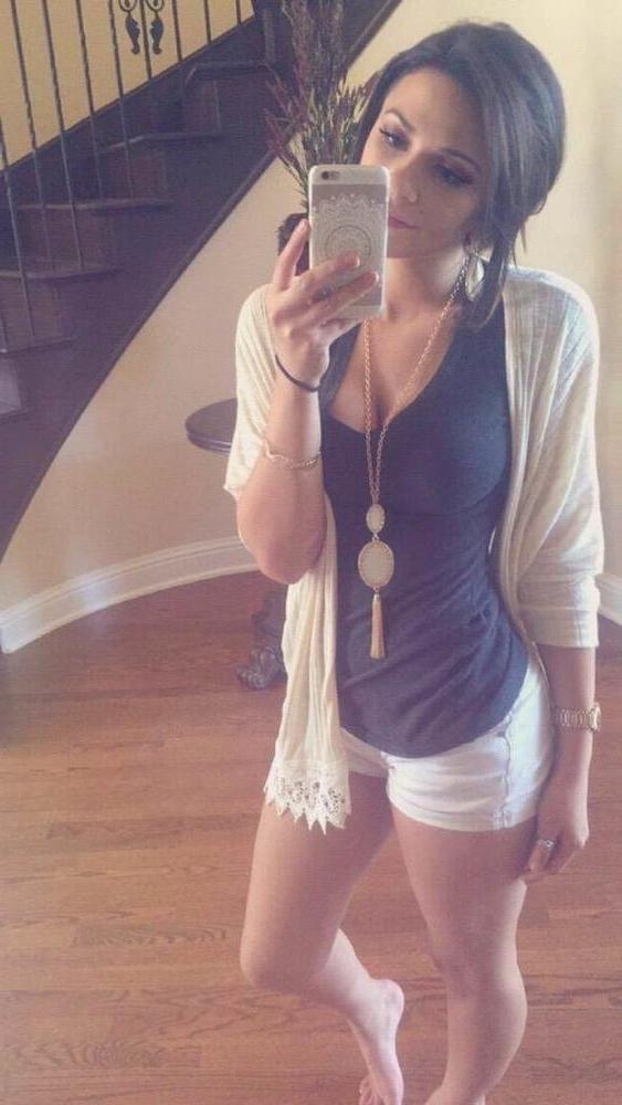 25P BIG TITS ON HOT FACE GIRL 2020