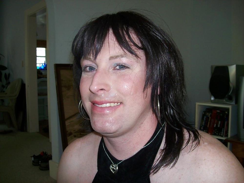 10P Me (Tammy) Sucking cock. I love to suck cock.