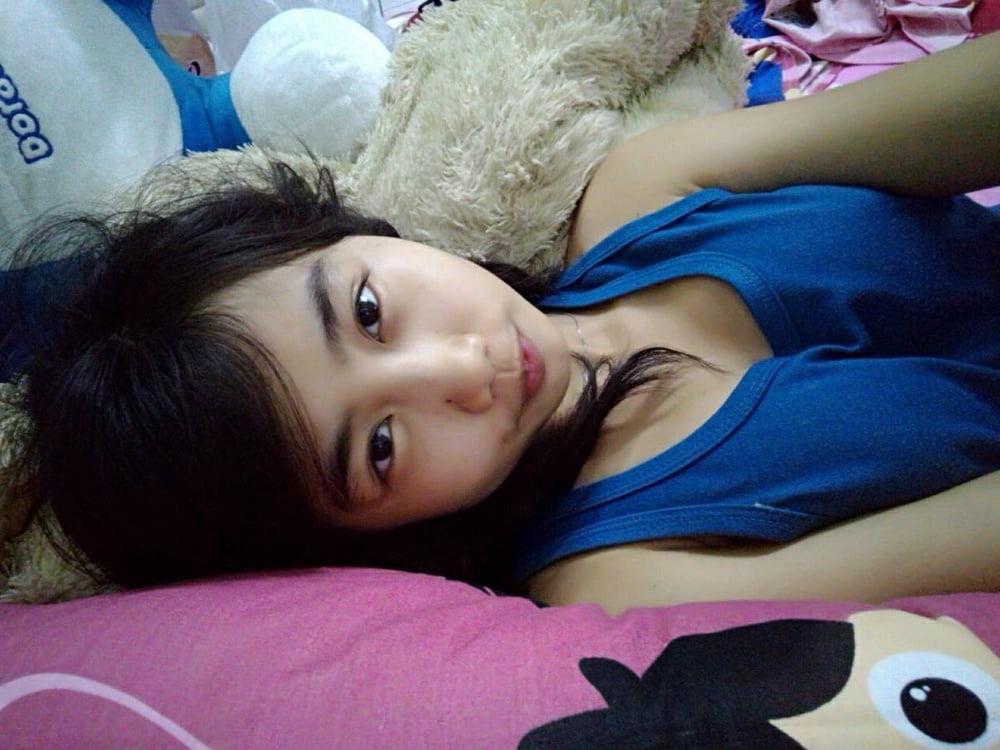 25P Exposed Thai GF 3