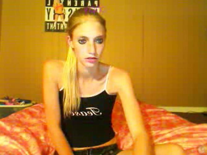 14P Her StepDad Bought Her The ''Tease'' Shirt