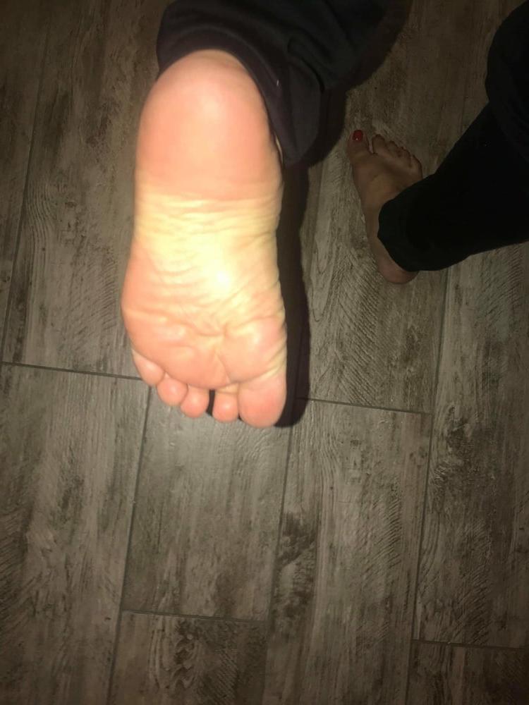 25P 25 year old BBW mexican Soles Nut draining wrinkles