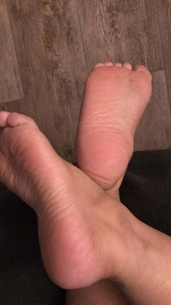 25P 25 year old BBW mexican Soles Nut draining wrinkles