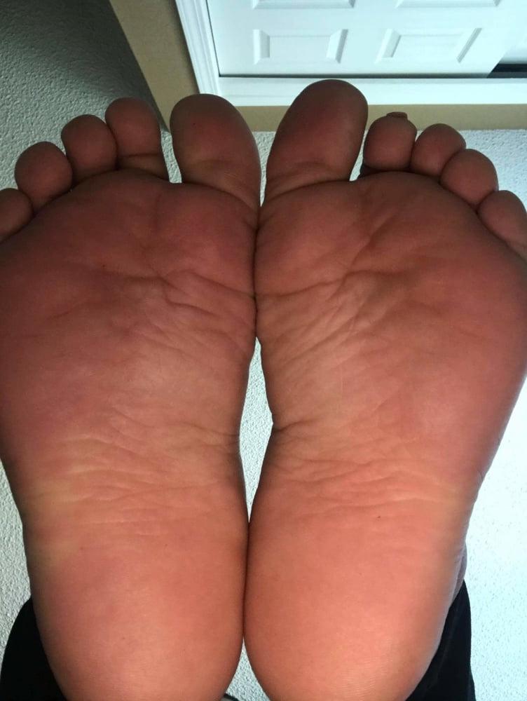 25P 25 year old BBW mexican Soles Nut draining wrinkles