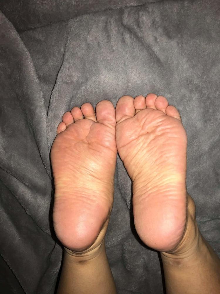 25P 25 year old BBW mexican Soles Nut draining wrinkles