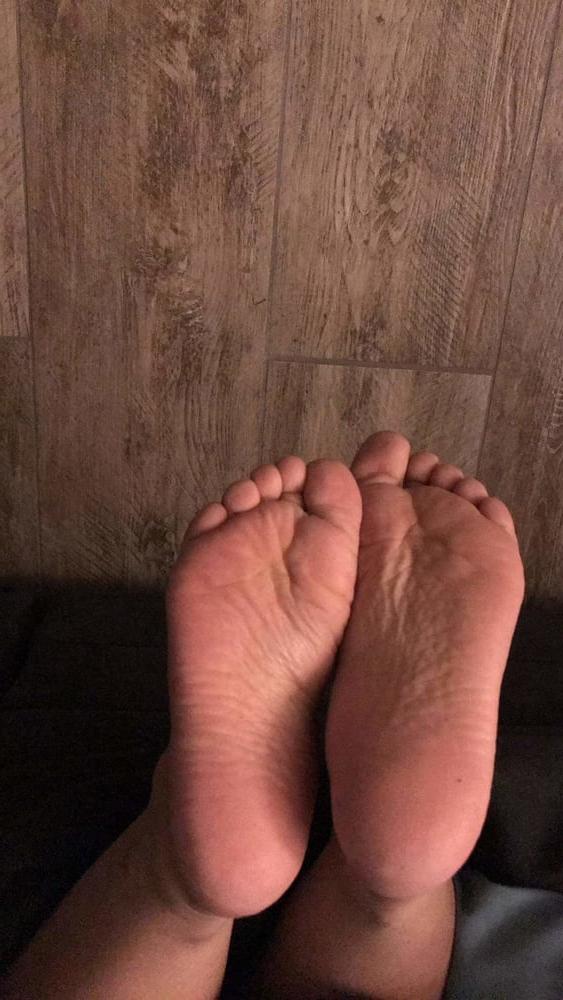 25P 25 year old BBW mexican Soles Nut draining wrinkles