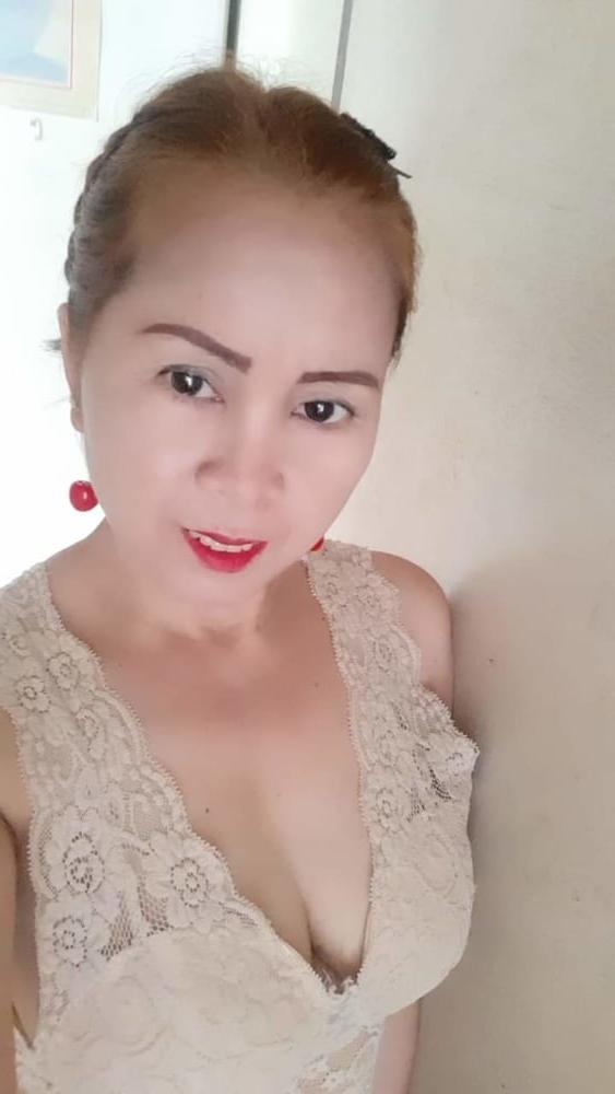 25P Thai prostitute.11