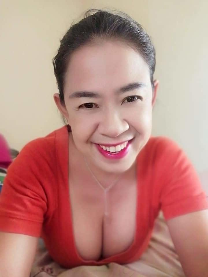 25P Thai prostitute.11