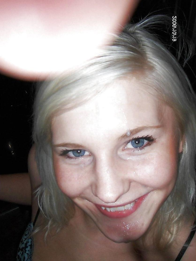 25P BITTE SPRITZ MIR INS GESICHT (PLEASE COVER MY FACE) 1