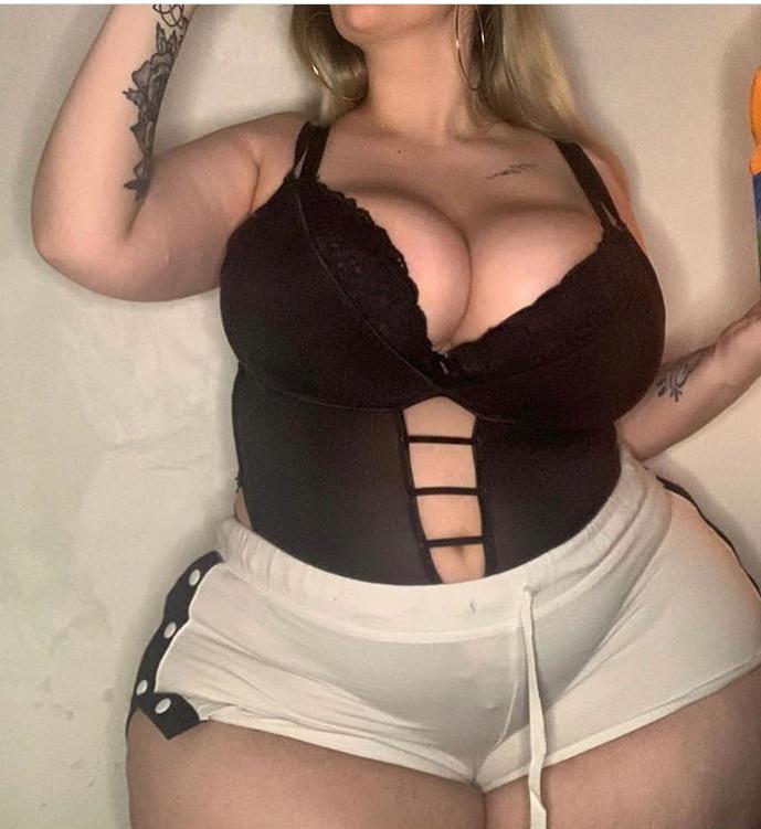25P Thick Beauties 81