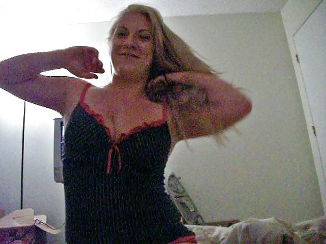 25P Hot blonde Milf sex