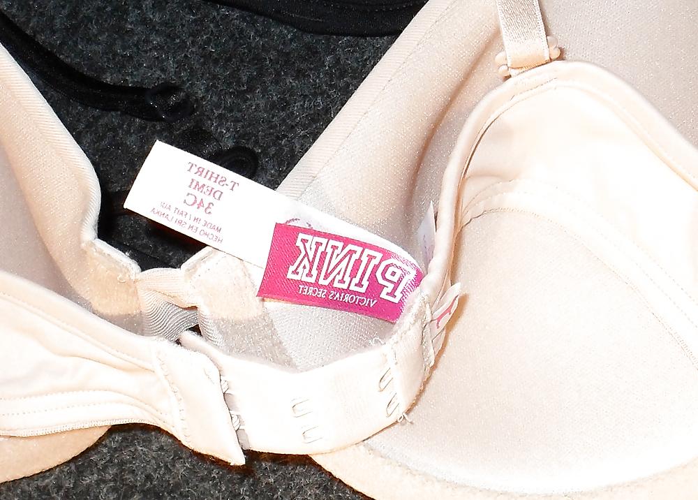 4P Victoria Secret Pink Bra
