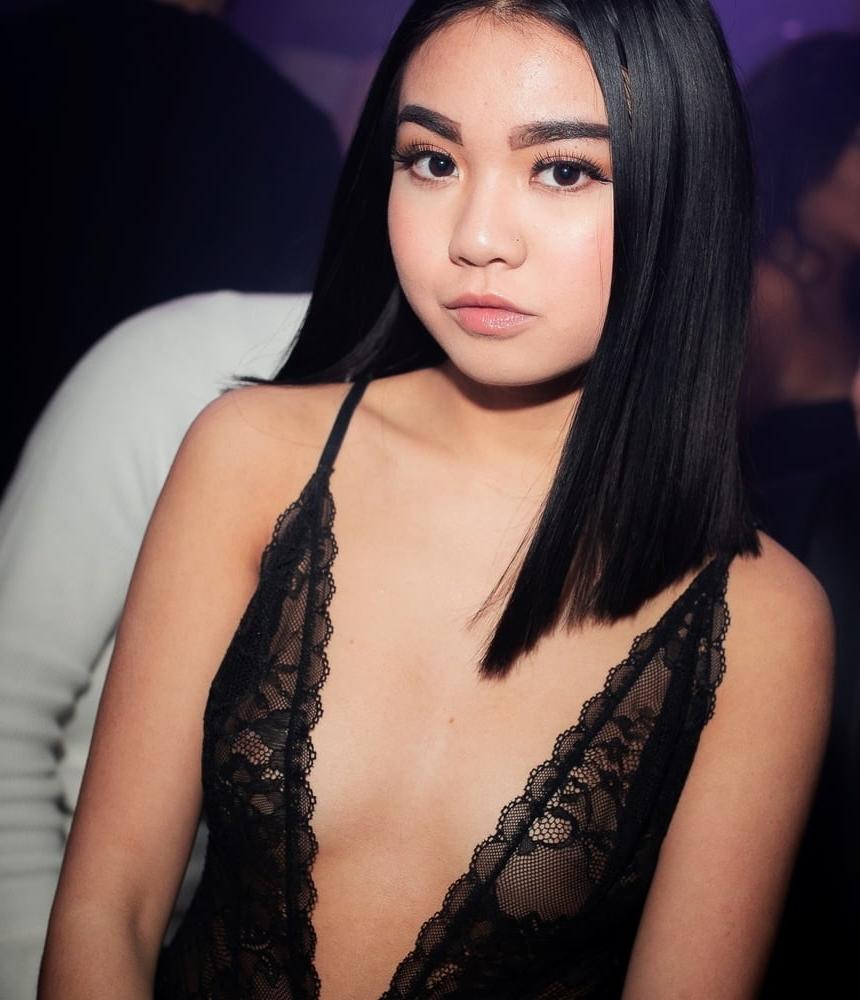 25P No Bra 15